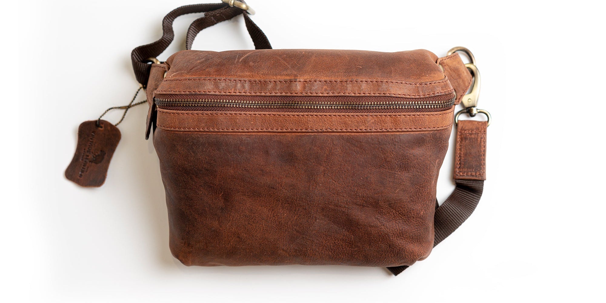 MensSlingBagCrossbodyBagAkasha_2.jpg